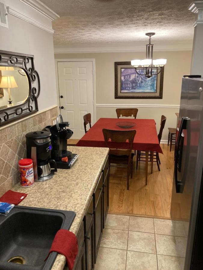 Spacious 3 Bedroom 2 Bath Condo Close To Five-Points In Athens Esterno foto