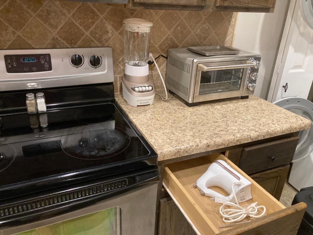 Spacious 3 Bedroom 2 Bath Condo Close To Five-Points In Athens Esterno foto